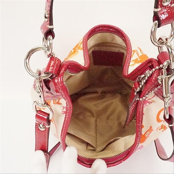 COACH F14891 HORSE & CARRIAGE PLEATED 2-WAY HOBO - Picture 7 of 14